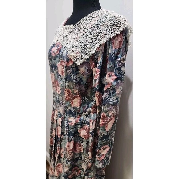VTG LAURA ASHLEY UK-MADE FLORAL Wool DRESS LACE COLLAR Cottage Core Size 12 - Picture 3 of 11